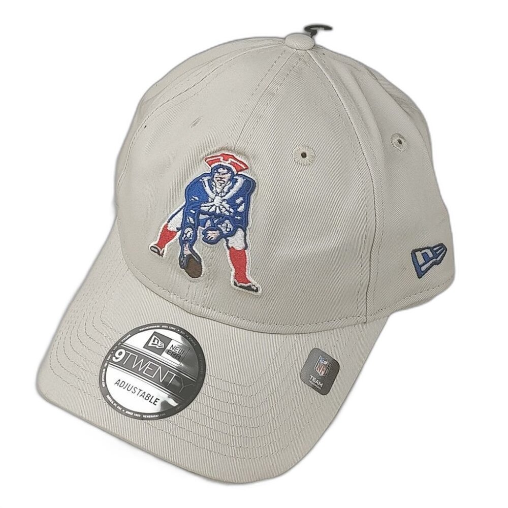 New EraMen's Cream New England Patriots Core Classic 2.0 9TWENTY Adjustable Hat